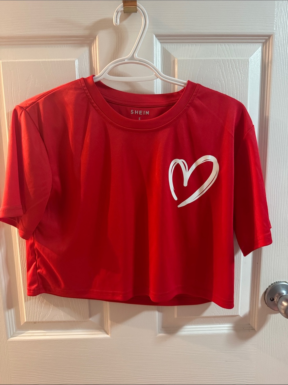 SHEIN Red Cropped T-Shirt with White Heart Graphic